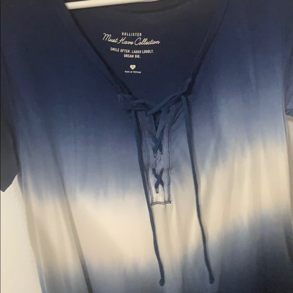 Hollister Must-Have Tee